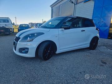 Suzuki Swift 1.6 VVT 3 porte Sport