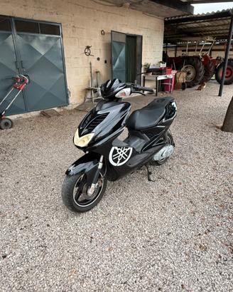 Yamaha aerox
