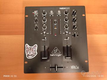 mixer behringer NOX101