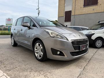 Peugeot 5008 1.6 HDi 7 Posti