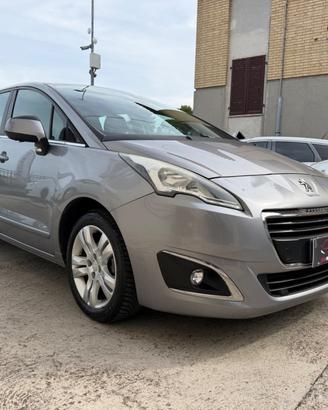 Peugeot 5008 1.6 HDi 7 Posti