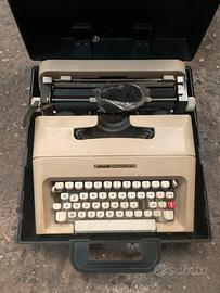 Macchina da scrivere