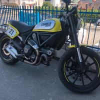 Ducati scrambler flat track pro