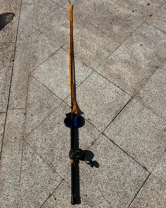 Canna da traina con vivo ATC ACID 20LBS
