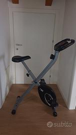 cyclette pieghevole 