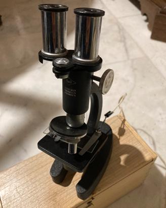 Microscopio binoculare vintage