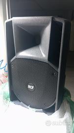casse RCF 712 A e mixer 16 canali Soundsation