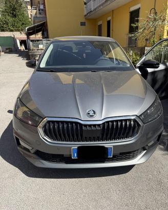ŠKODA Fabia 1.0 MPI EVO Young Edition