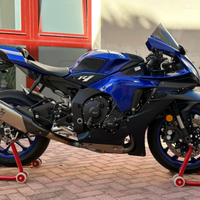 Yamaha yzf R1 2023