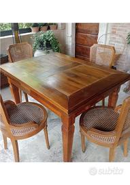 tavolo noce massello allungabile con 4 sedie