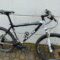Mountain bike trek 6500