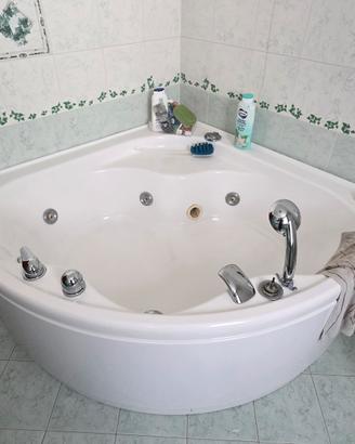 VASCA IDROMASSAGGIO