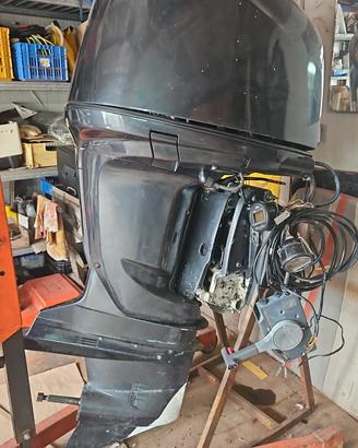 motore fuoribordo yamaha 225 4t 