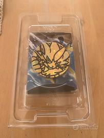 Box carte mazzo lotta Pokemon Zeraora