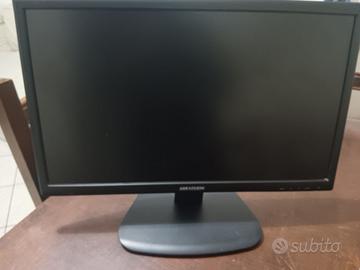 Monitor a LED HikVision 22 pollici FULL-HD