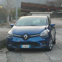 Renault Clio GPL incluso passaggio a 6100 € . l