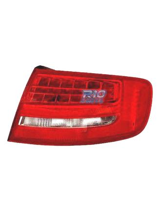 FANALE DESTRO PER AUDI A4 AVANT 08-11 LED BIANCO R