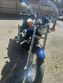 Honda vt750s