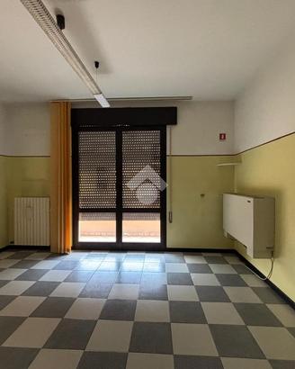 3 LOCALI A GRANZE