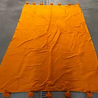 Tappetto con pompon 300 cm x190 cm