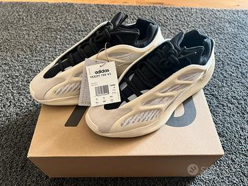 Yeezy 700 V3 Azael FW4980