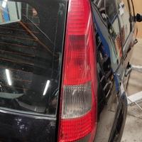 Fanale posteriore destro FORD FIESTA del 2005