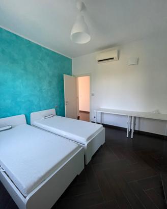 Posti letto/ Zona Barca/da 370-/400 euro mese