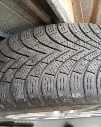 gomme 205/55 r16