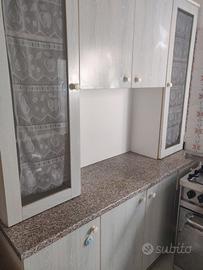 Mobile credenza da soggiorno o da cucina