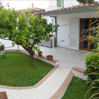 Villino+appartamento+monolocale+terreno