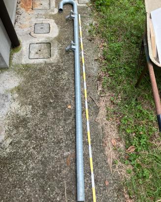 Palo da tetto per antenna 2mt + curva
