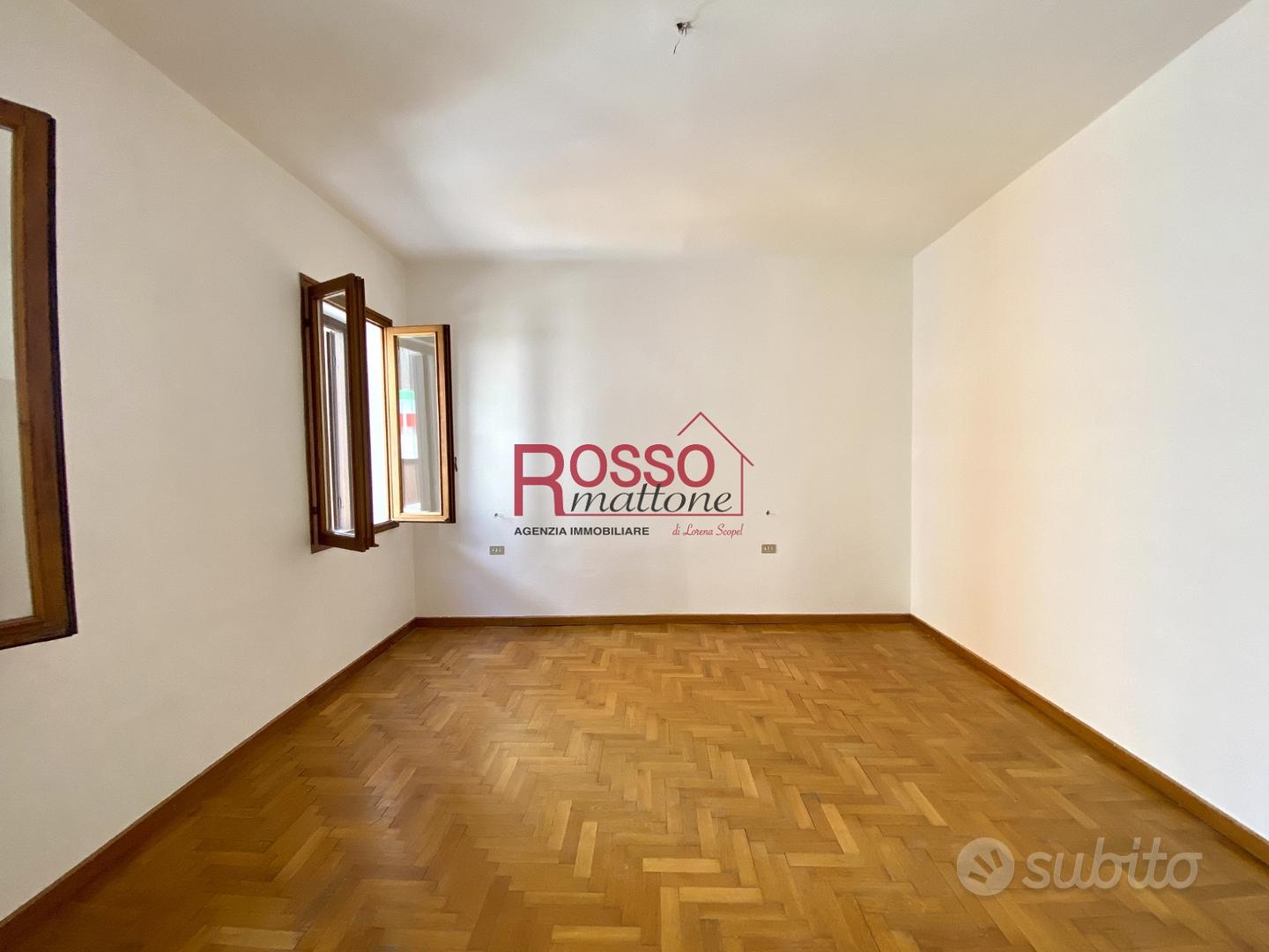 Un'appartamento elegante nel cuore di conegliano - Vista 3
