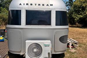 Airstream Caravel