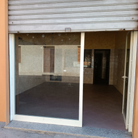 Locale commercialei 50 mq a Sinnai