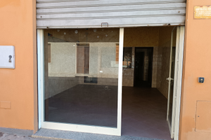 Locale commercialei 50 mq a Sinnai