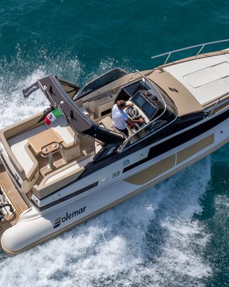 Solemar 33 SE con 2 x 300 HP Mercury