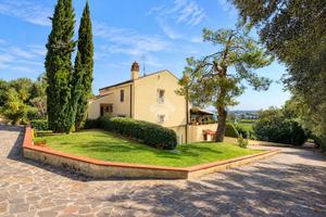 VILLA SINGOLA A PORTO RECANATI