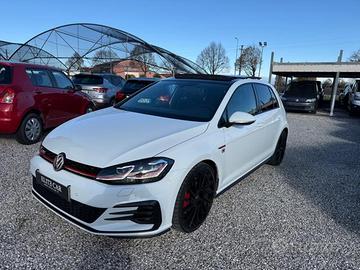 VOLKSWAGEN Golf GTI Performance 2.0 245 CV TSI M