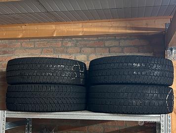 Pneumatici invernali 215/70 R15 C