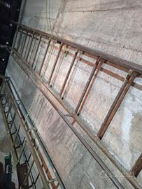 scala in ferro da cantiere