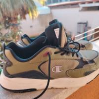 Scarpe champion