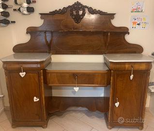 Credenza