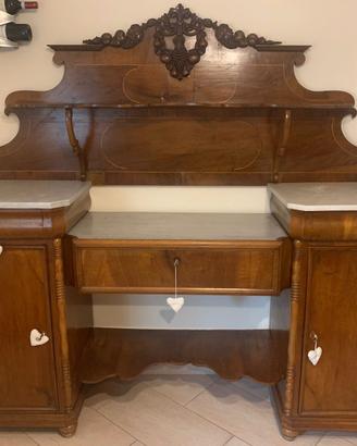 Credenza