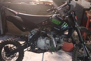 Moto profive 150