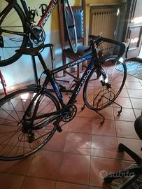 bici da corsa pinarello opera leonardo