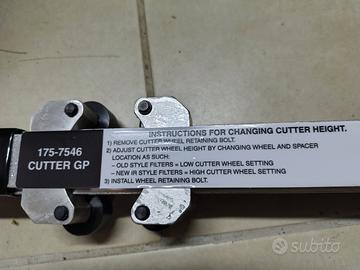 taglia  filtri olio motore professionale 