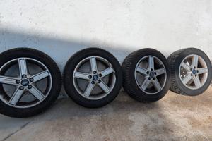 gomme pneumatici 4 stagioni 