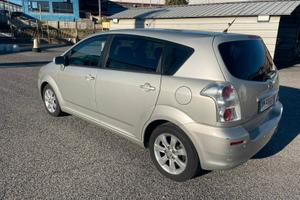 Toyota Corolla Verso 2.2 D-4D 7 posti FINANZIABILE