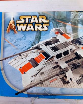 LEGO Star Wars UCS 10129 Rebel Snowspeeder (2003)