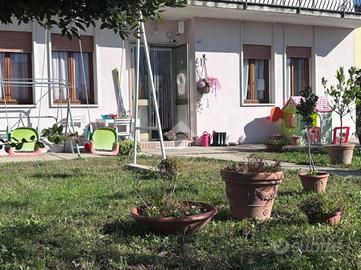 PORZIONE DI BIFAMILIARE A CAMPOLONGO MAGGIORE